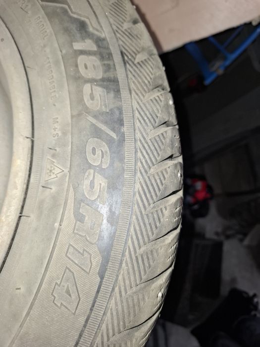 Продам резину R14-R15