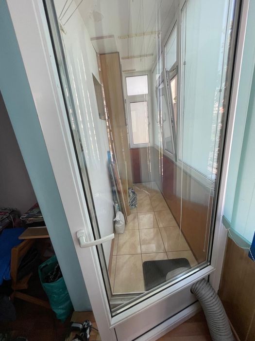 Ocazie! Doua camere decomandate cu doua balcoane etaj 2,Mazepa.