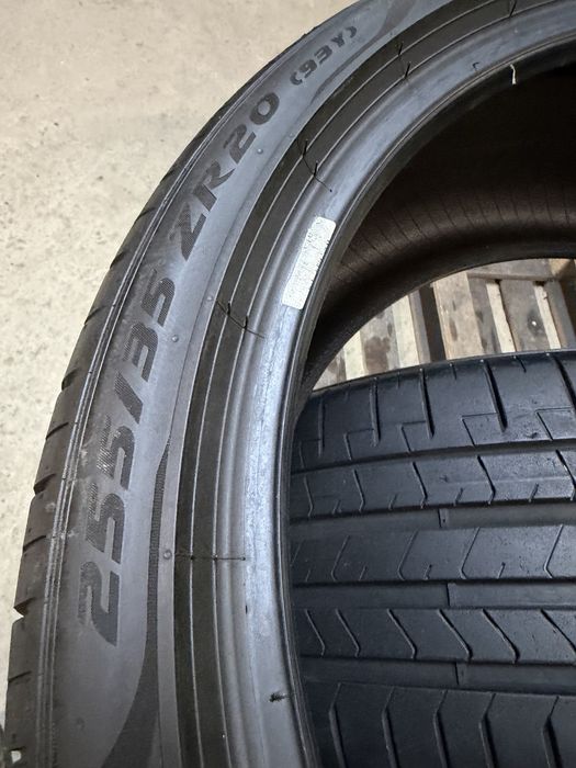 255/35/20 Pirelli 2броя дот23