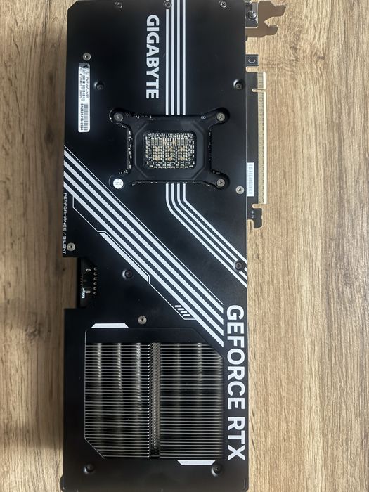 Rtx 5070ti 16Gb GIGABYTE