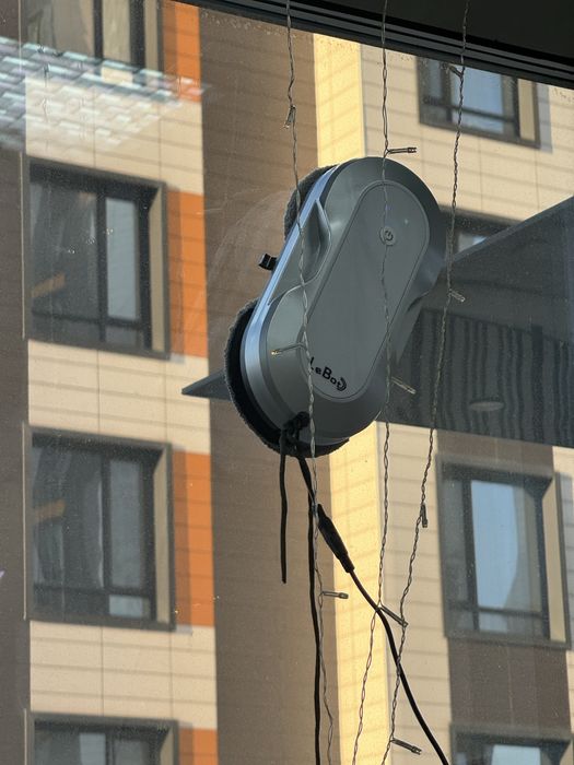 Робот для мытья окон Lebot | АРЕНДА