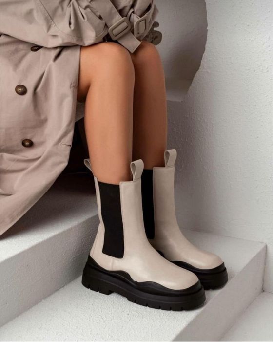 Стилни дамски обувки