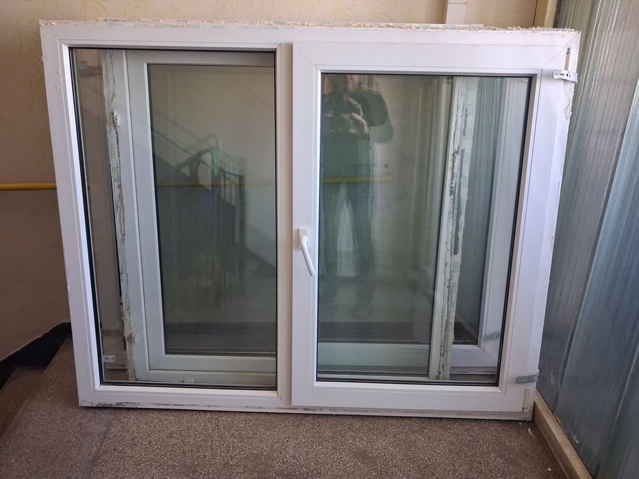 Vand geamuri termopan + usa termopan