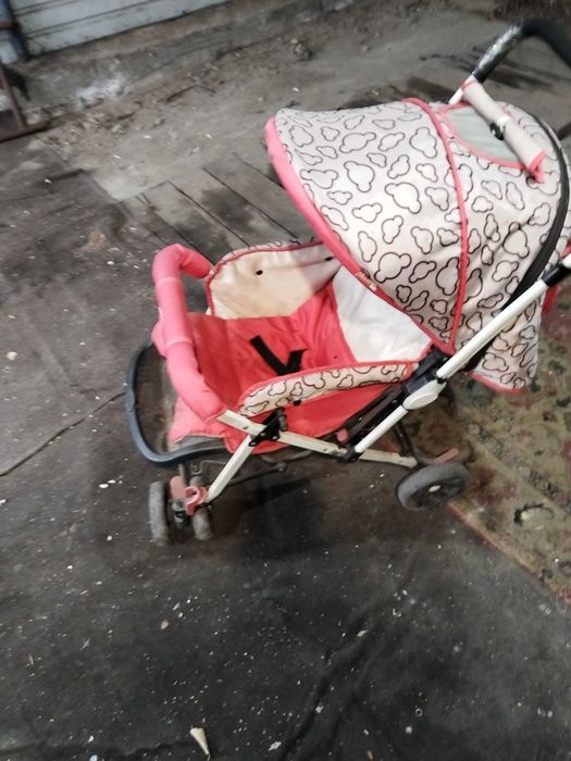 Коляска детская в отличном состоянии