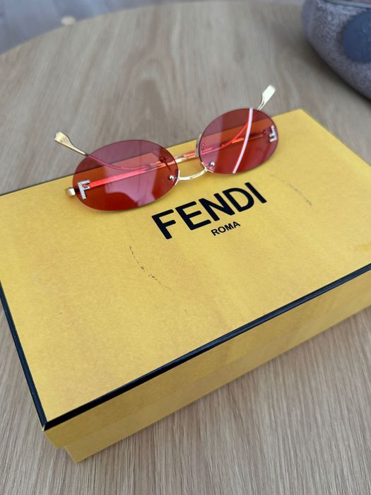 Слънчеви очила Fendi
