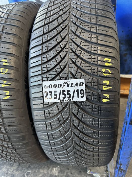 235/55/19 goodyear