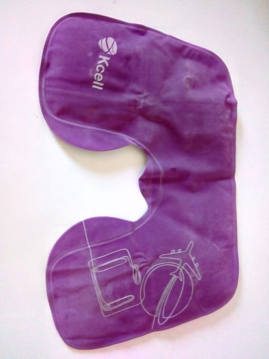 Подушка для путешествий