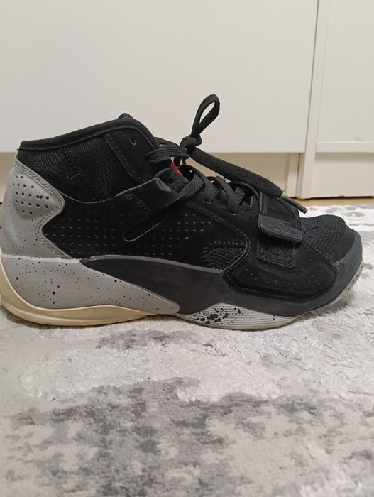 Jordan 2 black cement