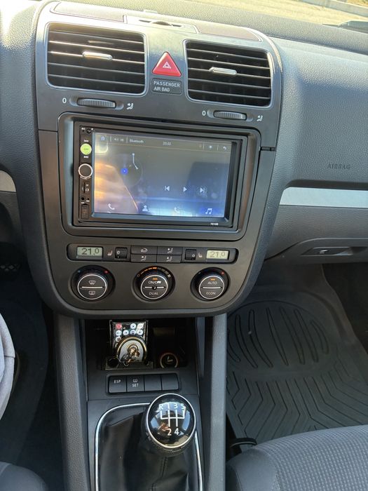 Volkswagen Jetta 2007  1.6 benzina(mpi)