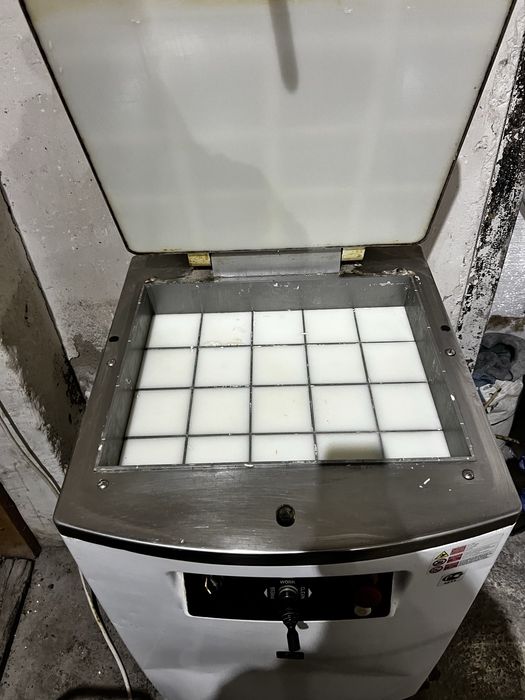 Тестоделитель в отличном состояний