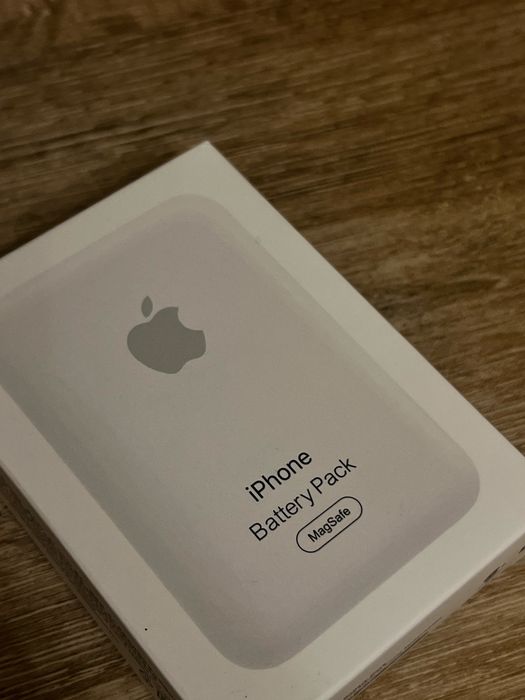 Безжично зарядно MagSafe Iphone