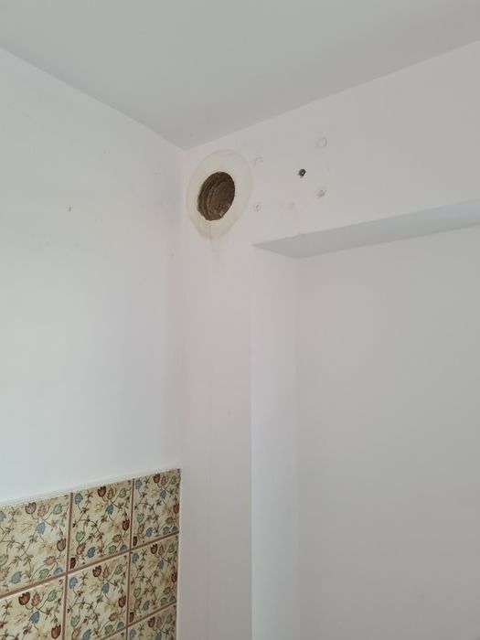 Gauri prin carotare diamantata pentru hota, centrala, AC, etc