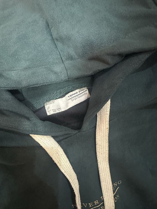 Худи, росса иссиқ, қишда зўр нарса