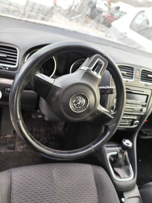 Golf 6 на части 1.6тди 77кв на части голф 6