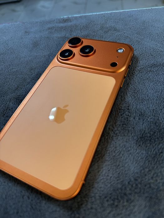 Iphone 11 в корпусе Iphone 17 pro 128Gb