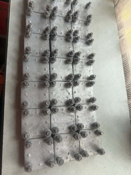 Клампи за земна шина 4x4 – комплект 20 бр.