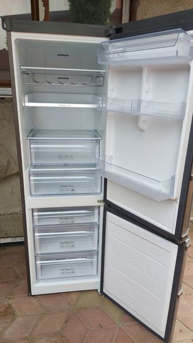 Vand combina frigorifica Samsung 339 litri