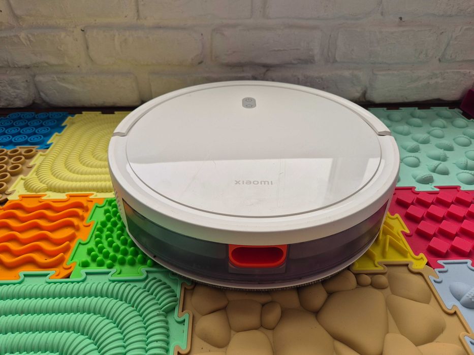 Прахосмукачка Xiaomi Robot Vacuum E10.