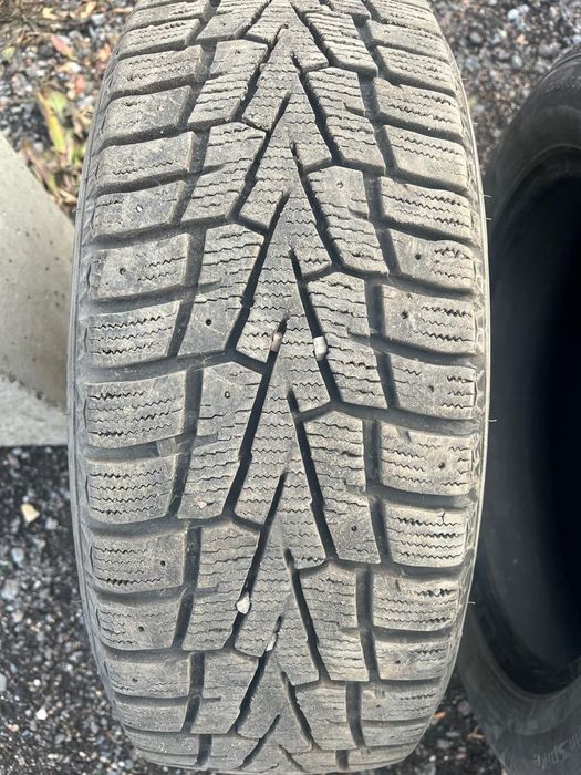 Зимние шины  R 16