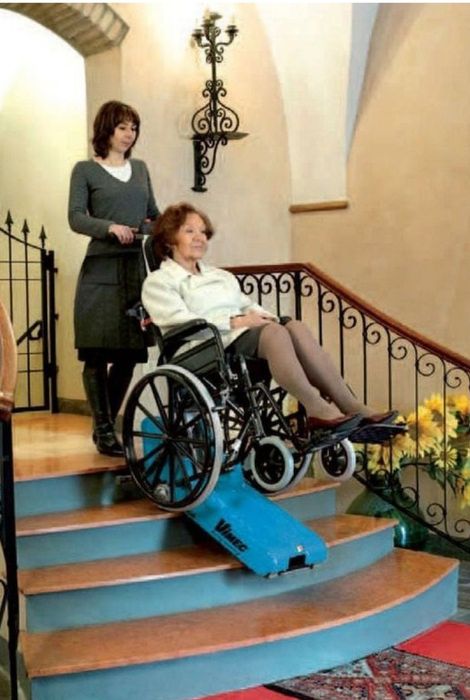 Лестничный подъёмник «T09 Roby>