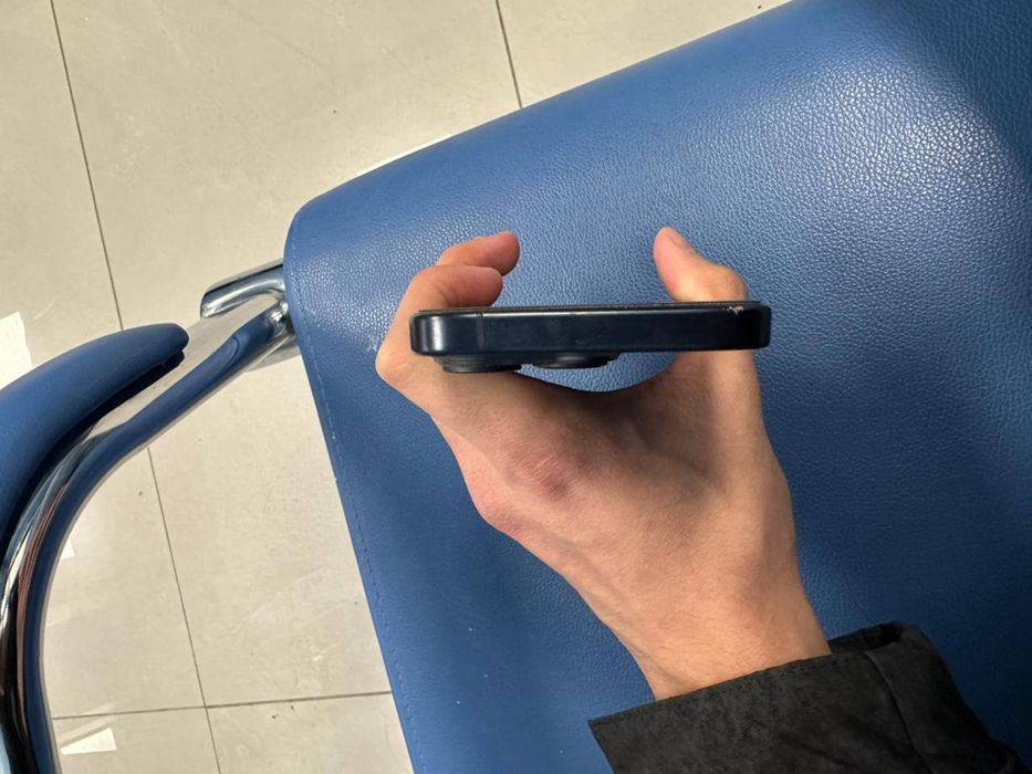 Айфон 15 про 128 гб 250 срочно