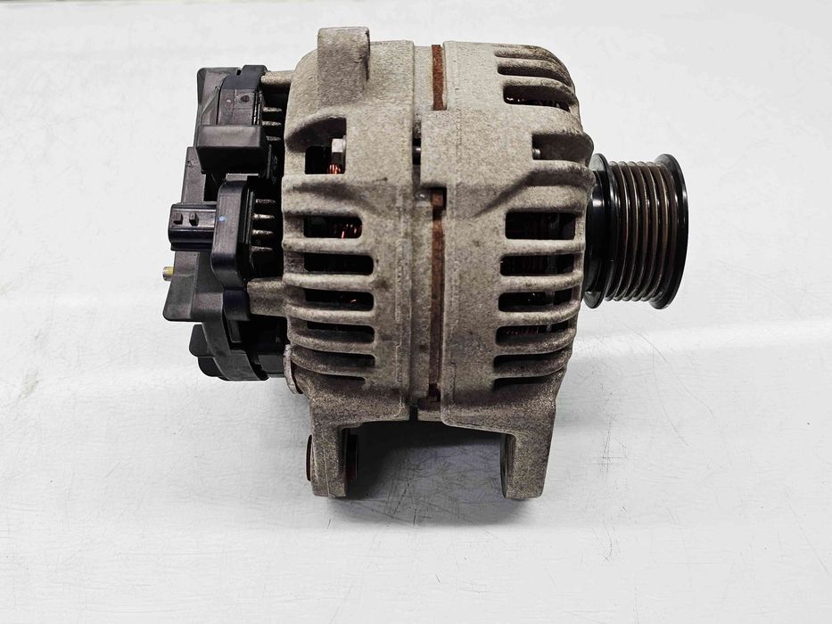 Alternator  Renault Megane 3 [Fabr 2008-2015] 8200660025-A / 012442507