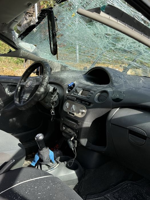 Toyota yaris / НА ЧАСТИ