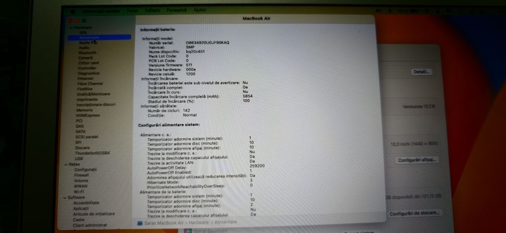 MacBook Air 13” + Tastatură Apple + Mouse Apple – impecabil – Ventura – baterie excelentă