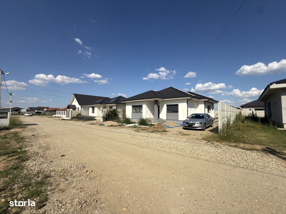 Casa cu 3 camere de vanzare in Santandrei, Cart. Armoniei - TVA Inclus