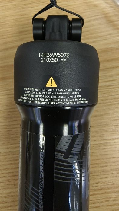 НОВ Заден амортисьор/Шок Rock Shox Deluxe Select 210x50mm