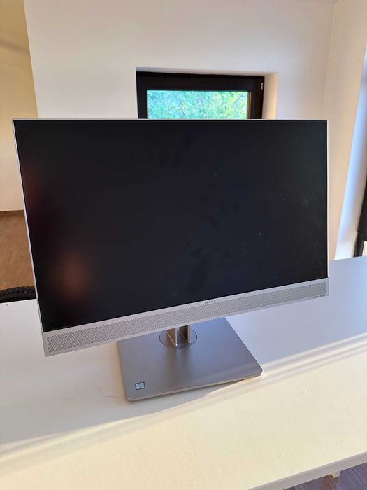 All-in-One HP EliteOne 800 G4 — clasă business, 23.8" Full HD IPS