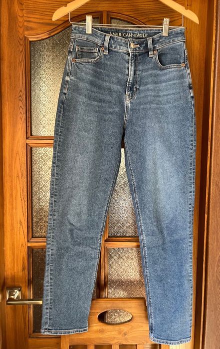 Продам джинсы новые, марка American eagle
