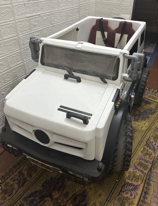 Детская машина с пультом