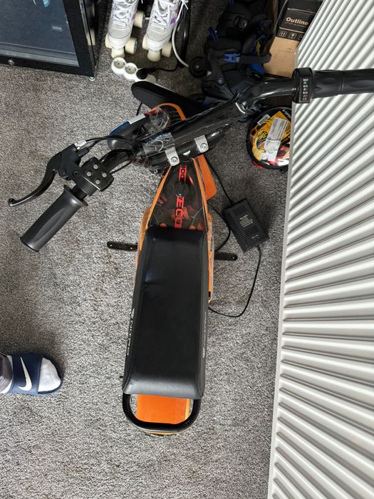 Motocicleta electrica copii 3-7 ani