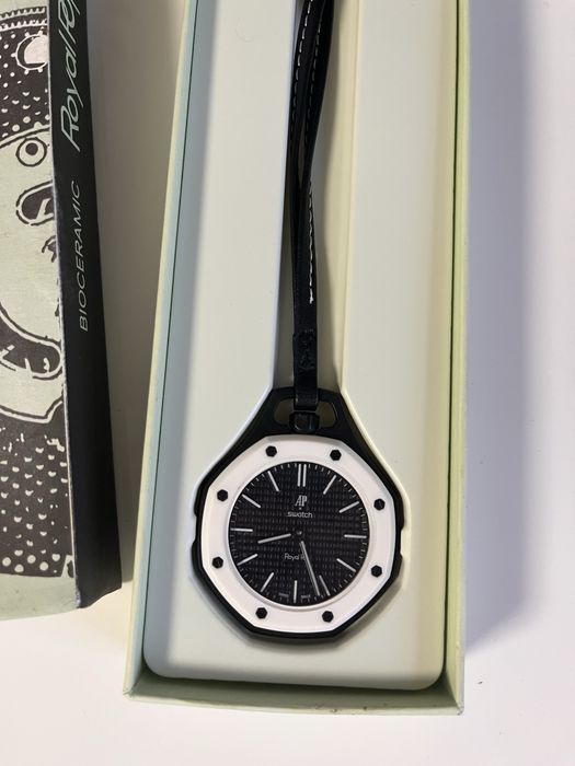 Ceas AP x Swatch Royal Pop Ocho Negro