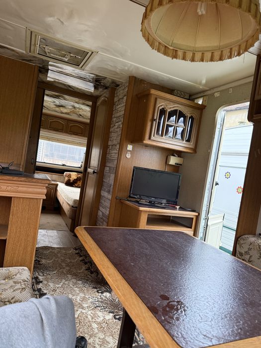 Каравана хоби престиж