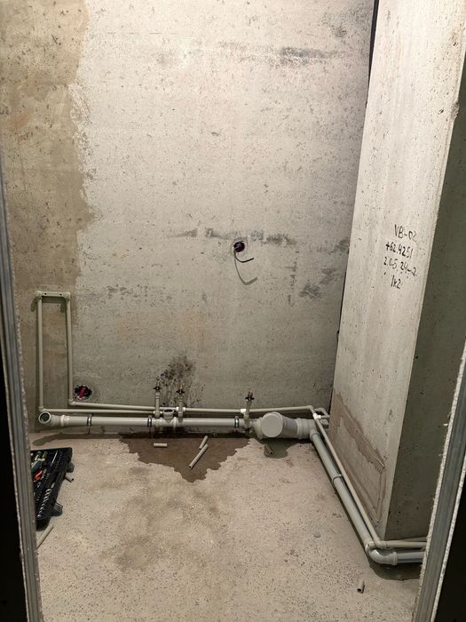 Кафельщик , качество гарантия.