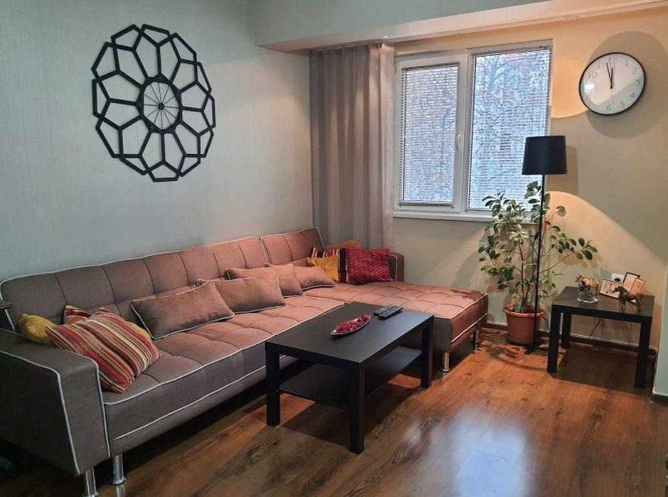 Продаваме Двустаен Апартамент В Драгалевци