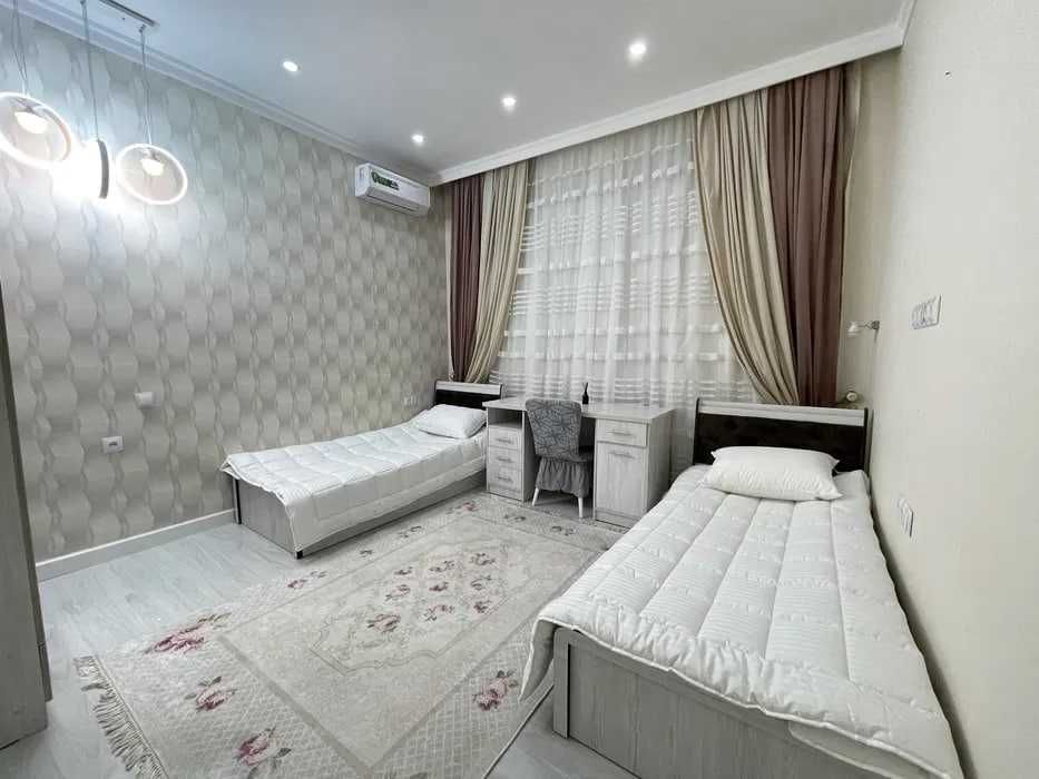 Миробод Ойбек метро Госпитальныйда 3 хонали квартира ижарага берилади