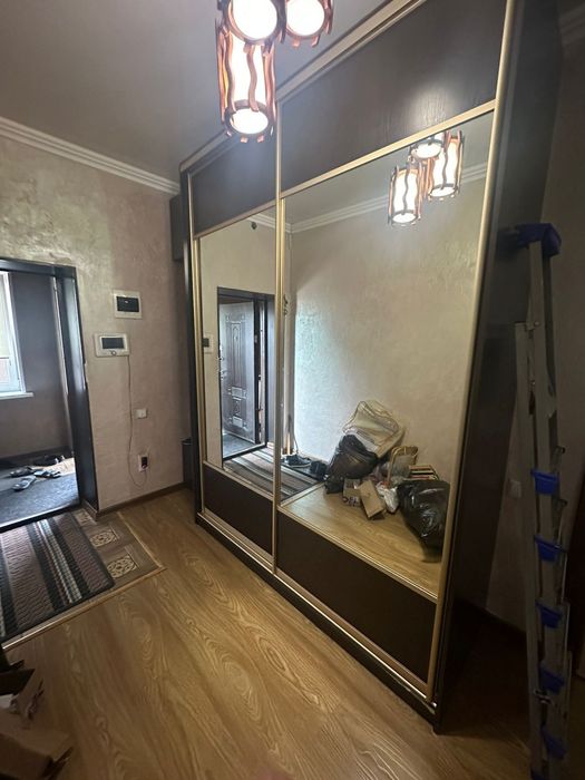 Продам шкаф-купе