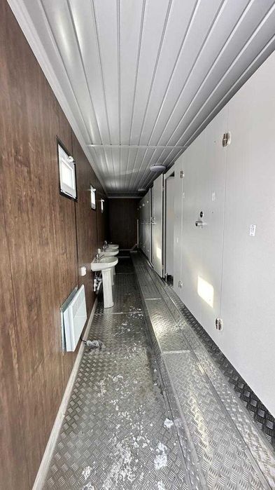 (40 футовый рабочий туалет)