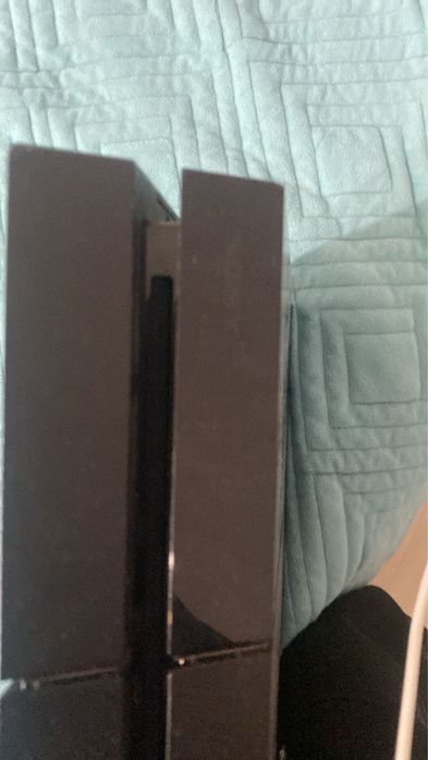 Продаю PlayStation четыре Sony