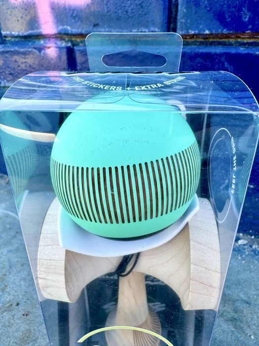 Kendama Sweets Broken Bones