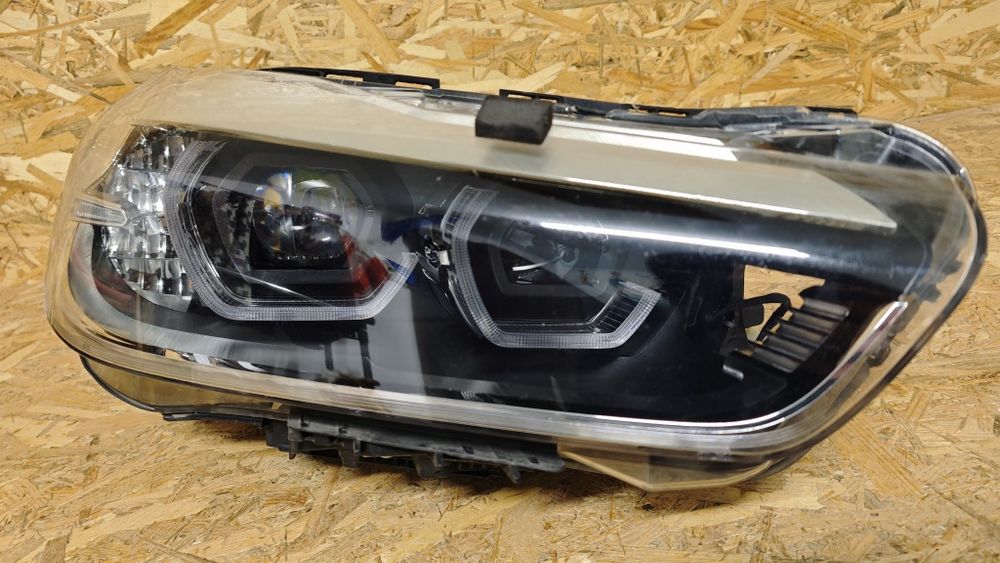 Десен фар от BMW X2 E39 Full LED