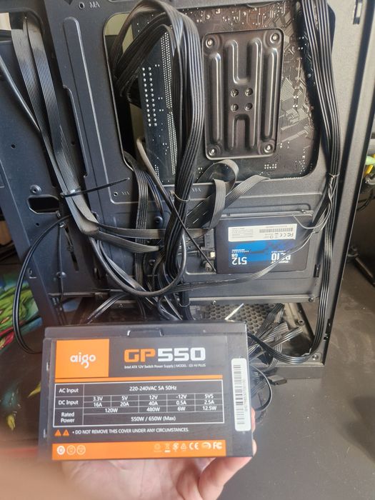 550w блок питания продам
