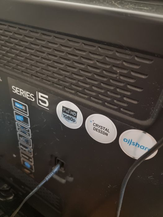 Телевизор Samsung +приставка смарт