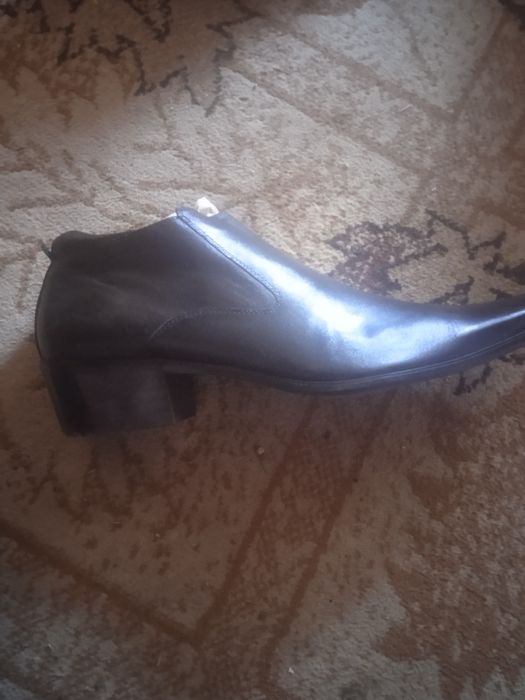 Продаю туфли по ненадобности