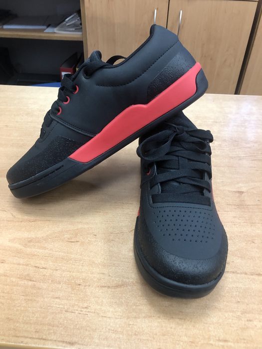 Вело екипировка Fox IXS Five Ten Crankbrothers