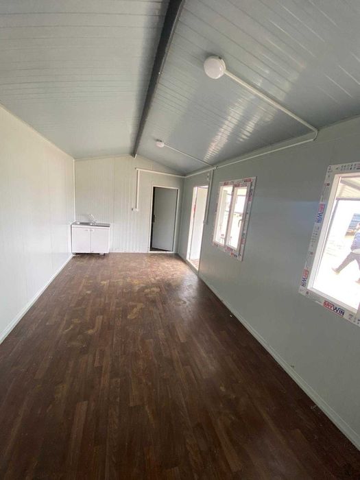 Офис контейнери и фургони