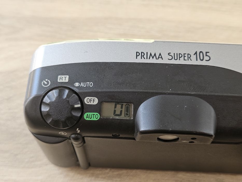 Canon Prima Super 105 - aparat foto cu film